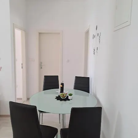 Apartment Apartman Tanja Bilice